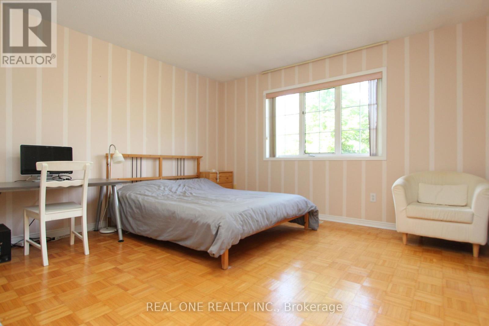 Single Family House for Sale in  FOREST RUN BOULEVARD Vaughan (Patterson) 