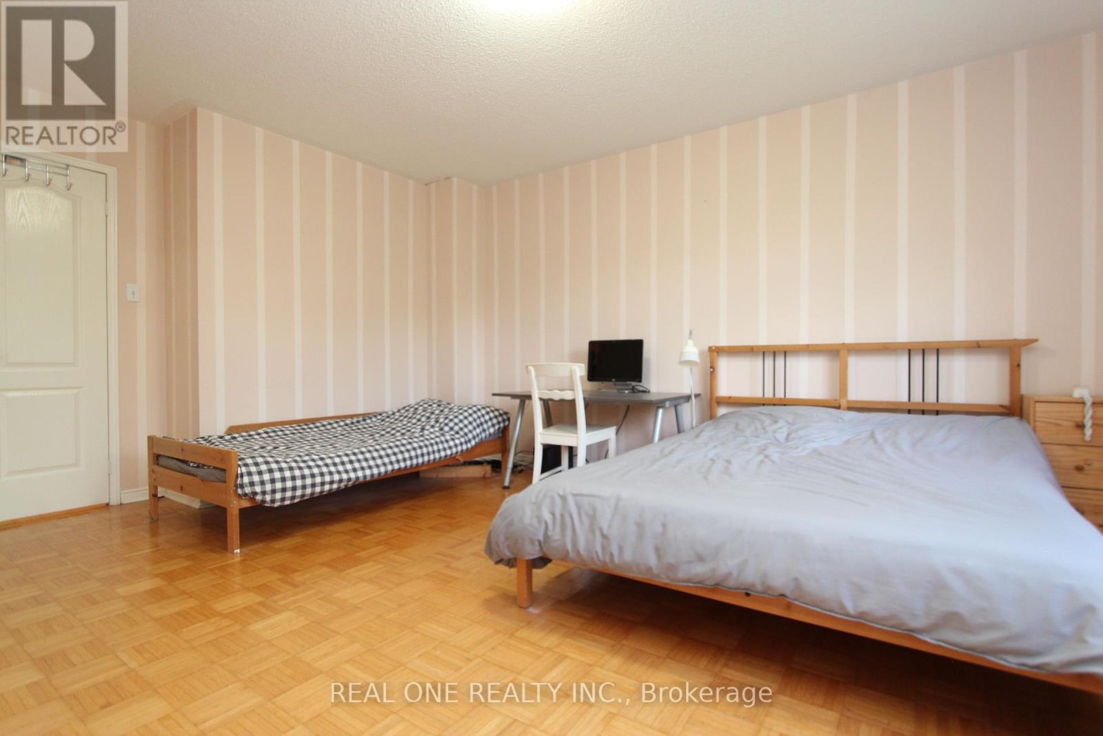 Single Family House for Sale in  FOREST RUN BOULEVARD Vaughan (Patterson) 