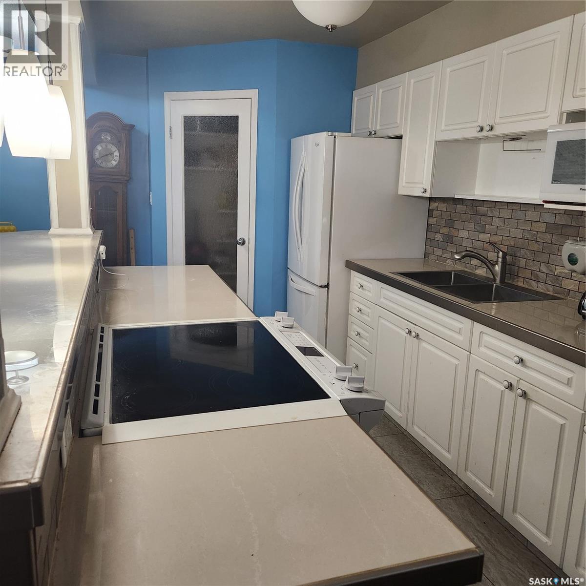 Photo 5 of 17 1292 Gordon Road, Moose Jaw SK