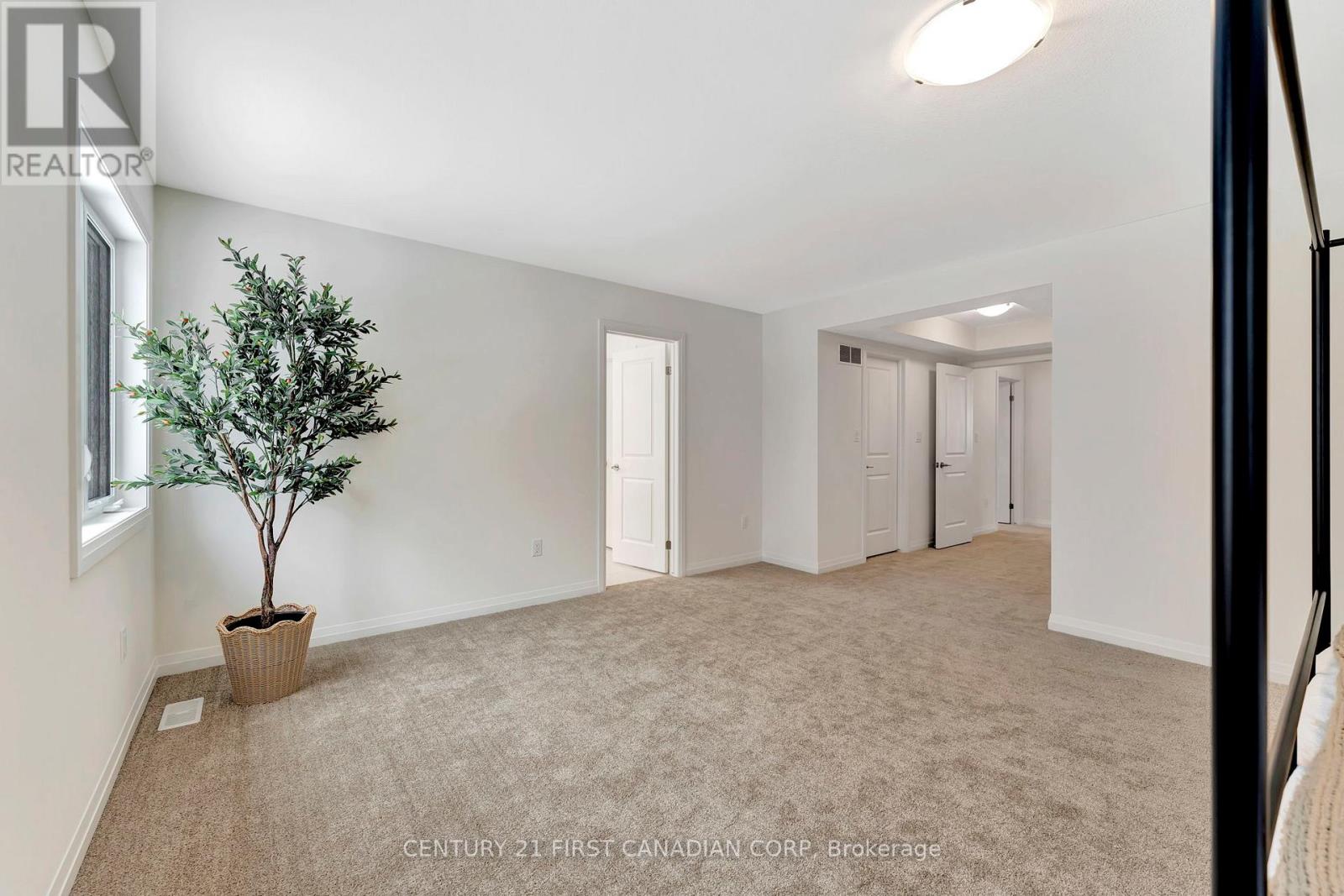 Photo 34 of 49 Willson Drive, Thorold ON