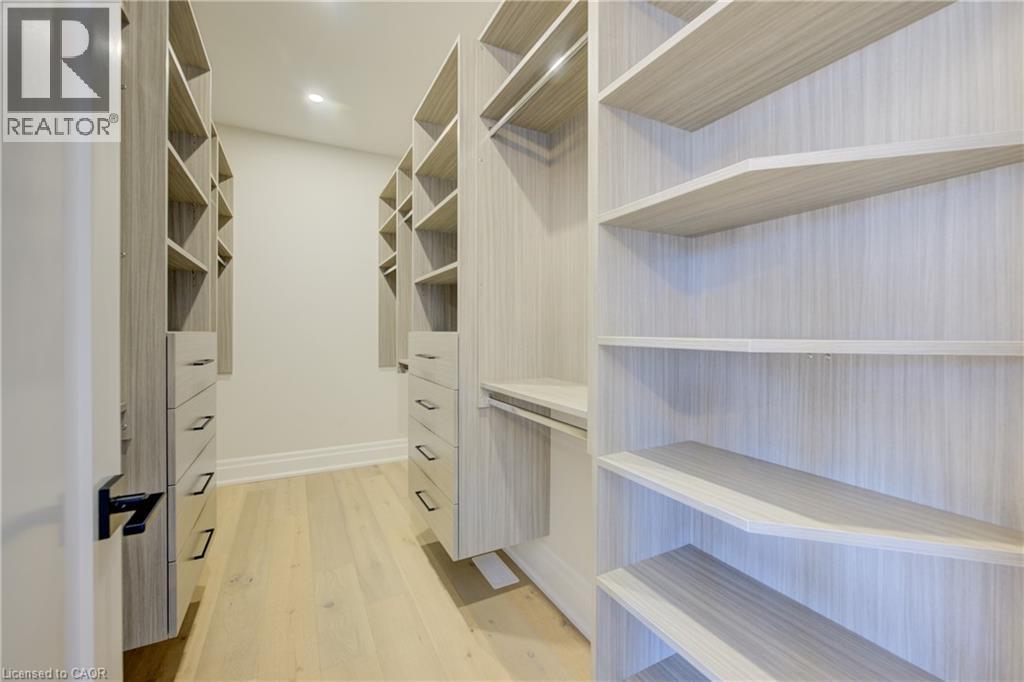 Photo 45 of 47 Pioneer Ridge Drive, Kitchener ON