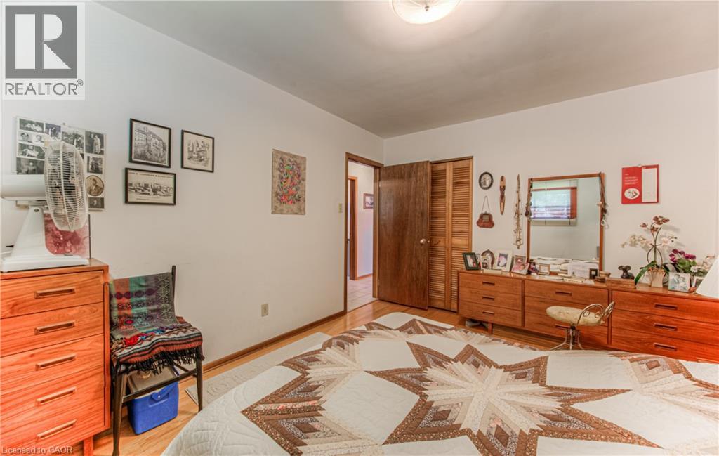 Photo 26 of 554 Sprucehill Avenue, Waterloo ON
