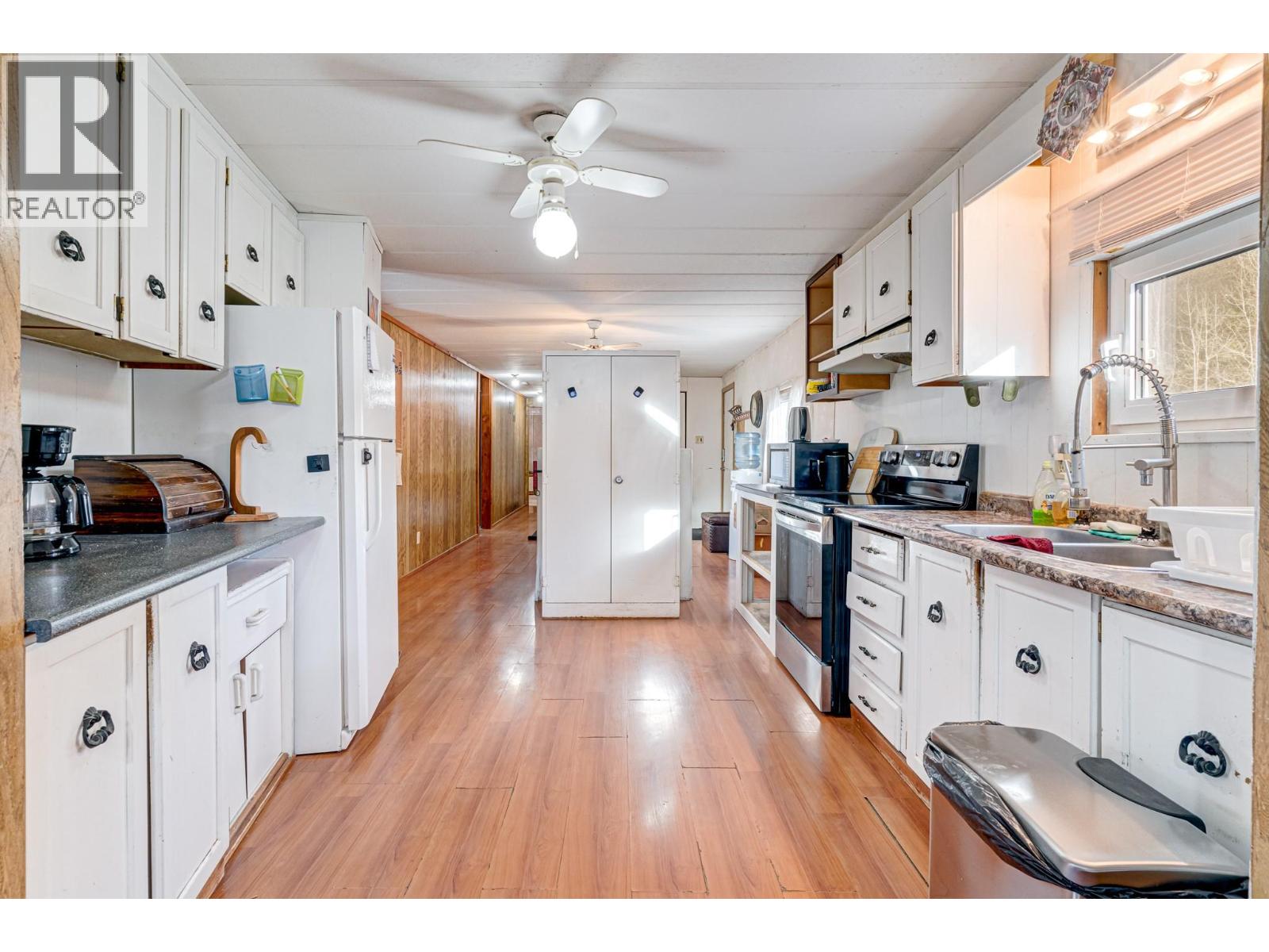 Photo 6 of 1191 Matevic Road, Sparwood BC
