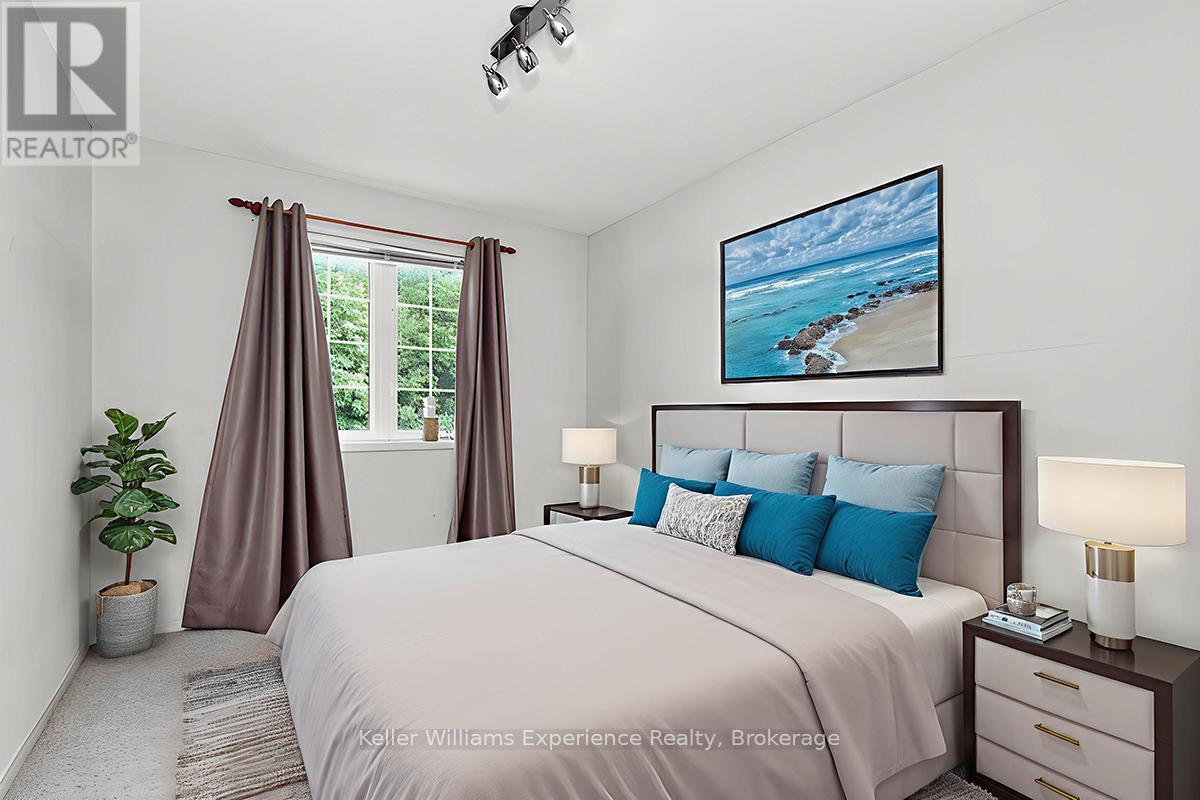 Photo 2 of 167 Southwinds Crescent, Midland ON