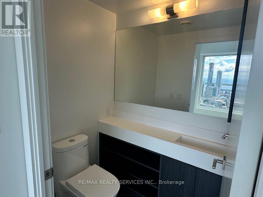 Photo 8 of 5612 252 Church Street, Toronto ON