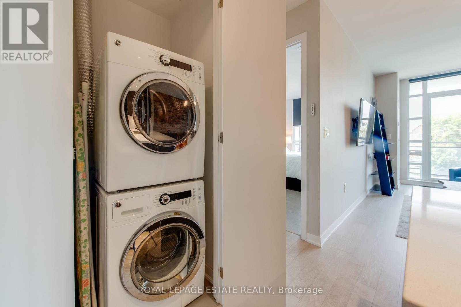 Photo 18 of 328 88 Colgate Avenue, Toronto ON