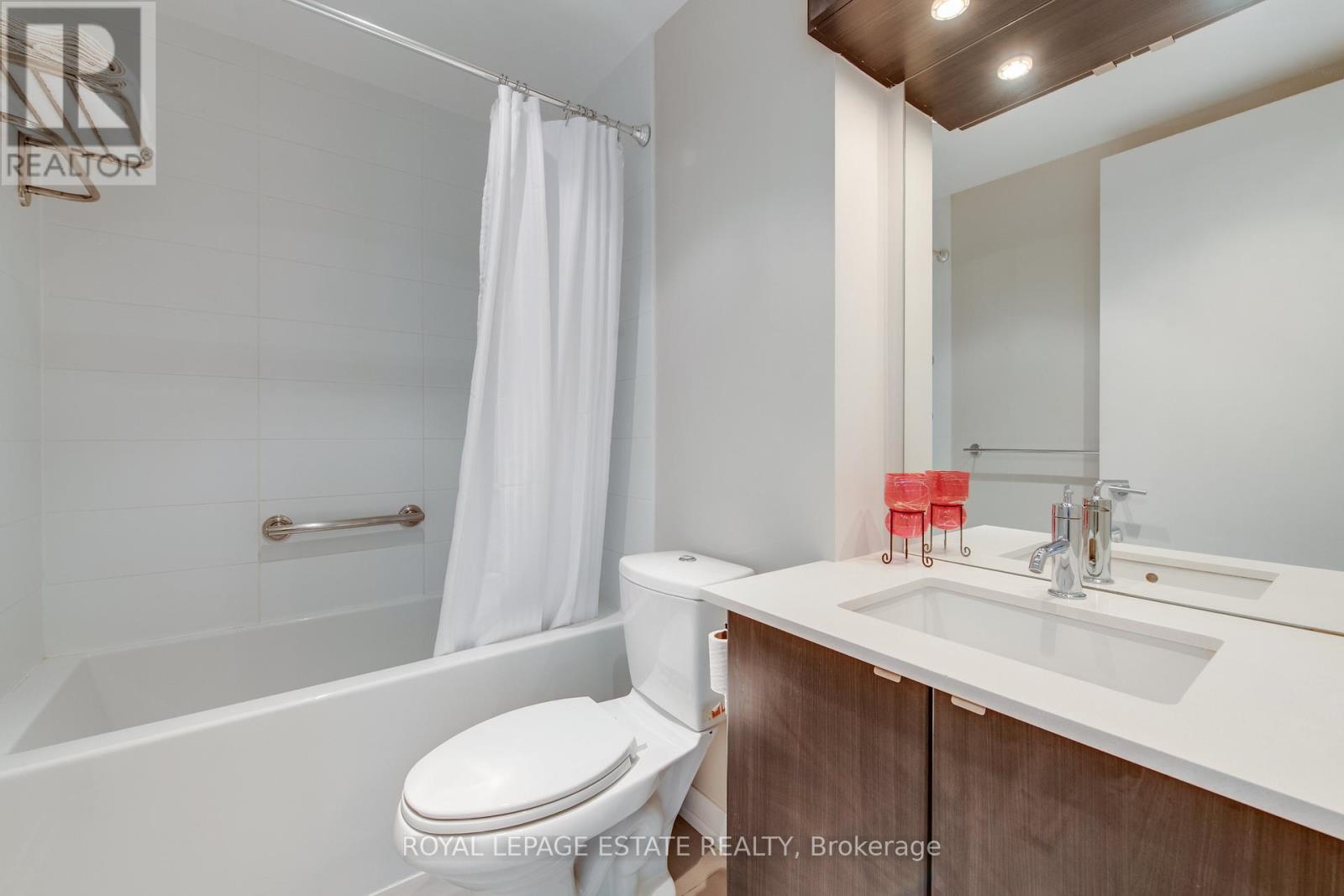 Photo 20 of 328 88 Colgate Avenue, Toronto ON