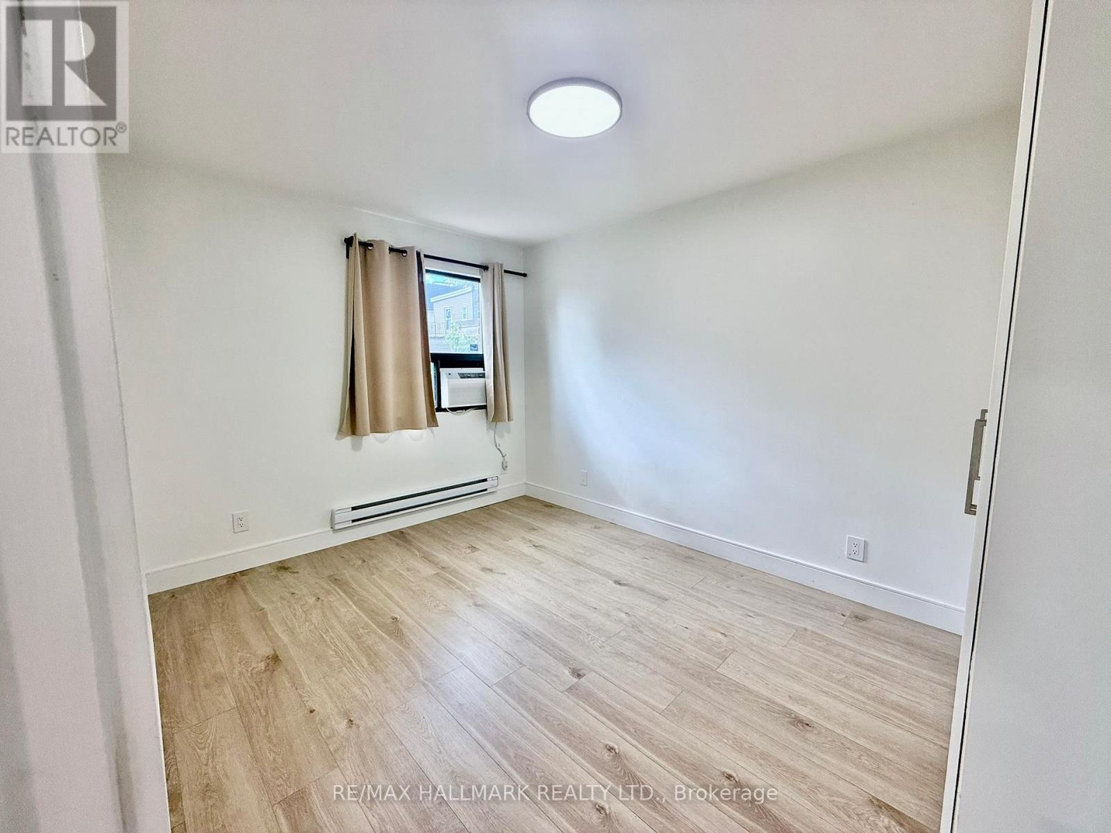 Photo 3 of Main 285 Bain Avenue, Toronto ON