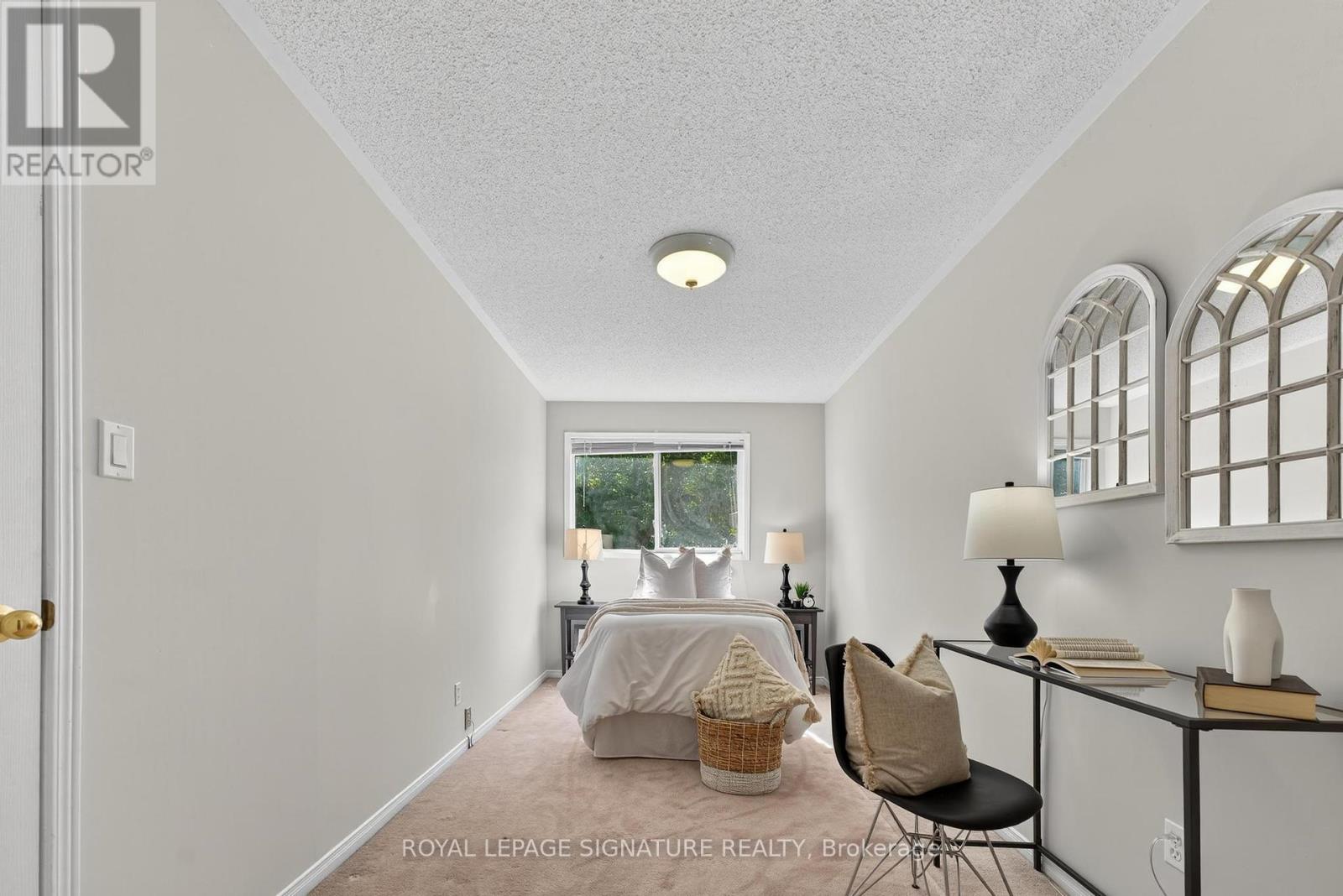 Photo 9 of 36 1867 Kingston Road, Pickering ON