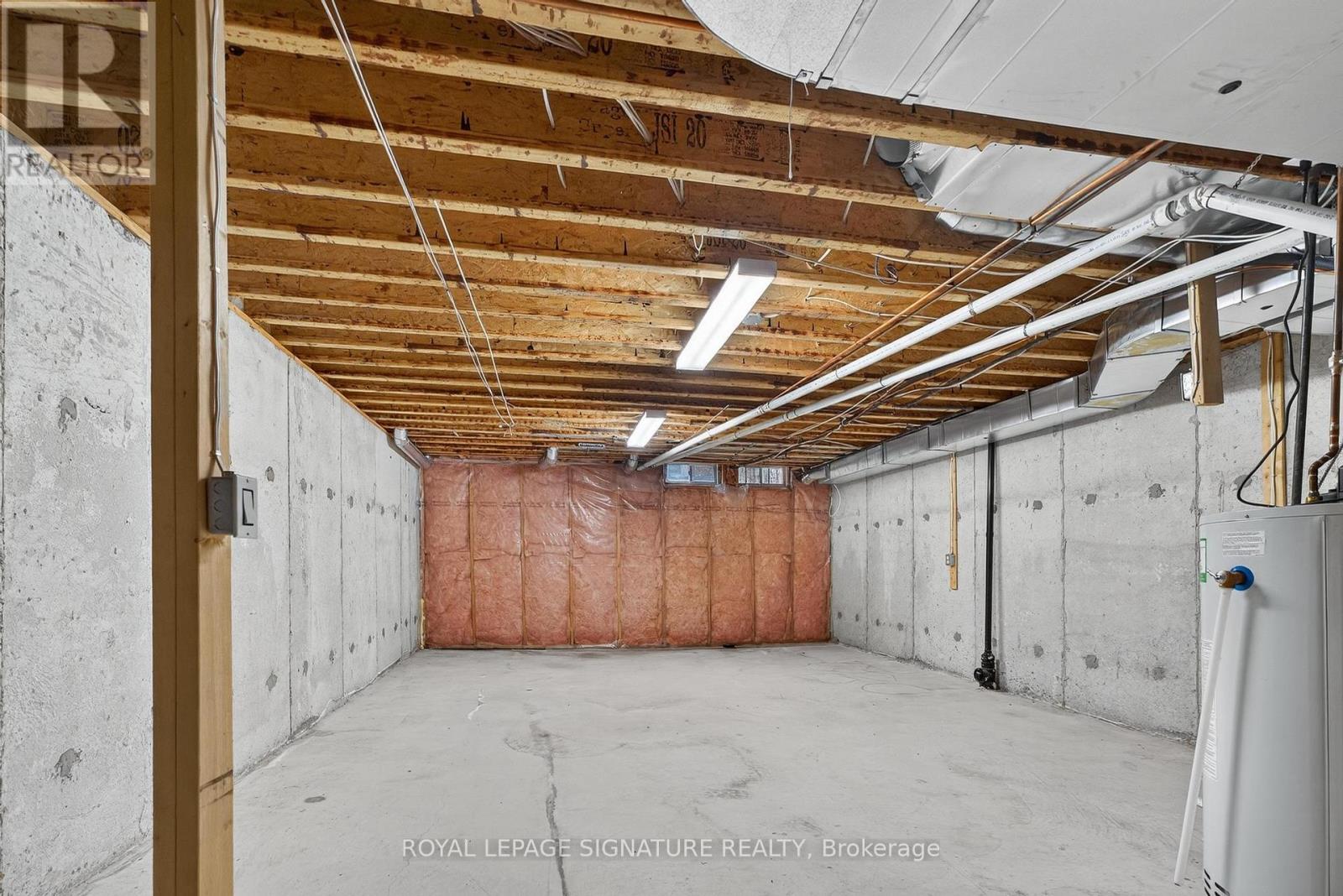 Photo 13 of 36 1867 Kingston Road, Pickering ON