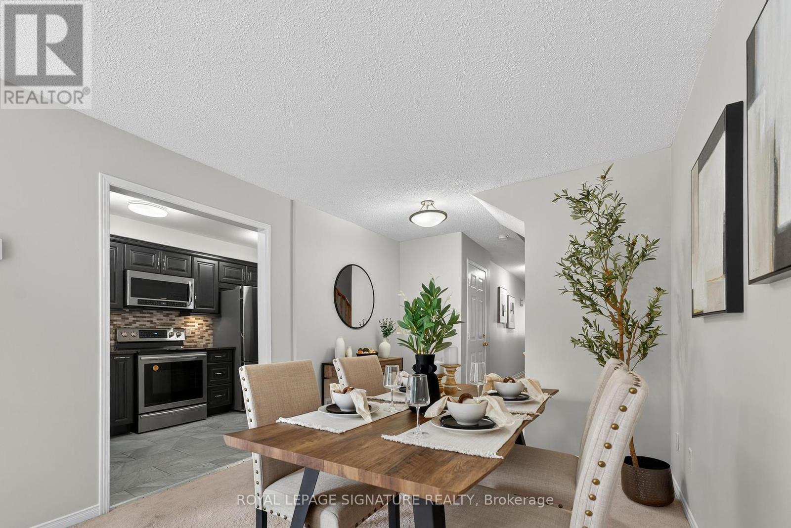Photo 33 of 36 1867 Kingston Road, Pickering ON