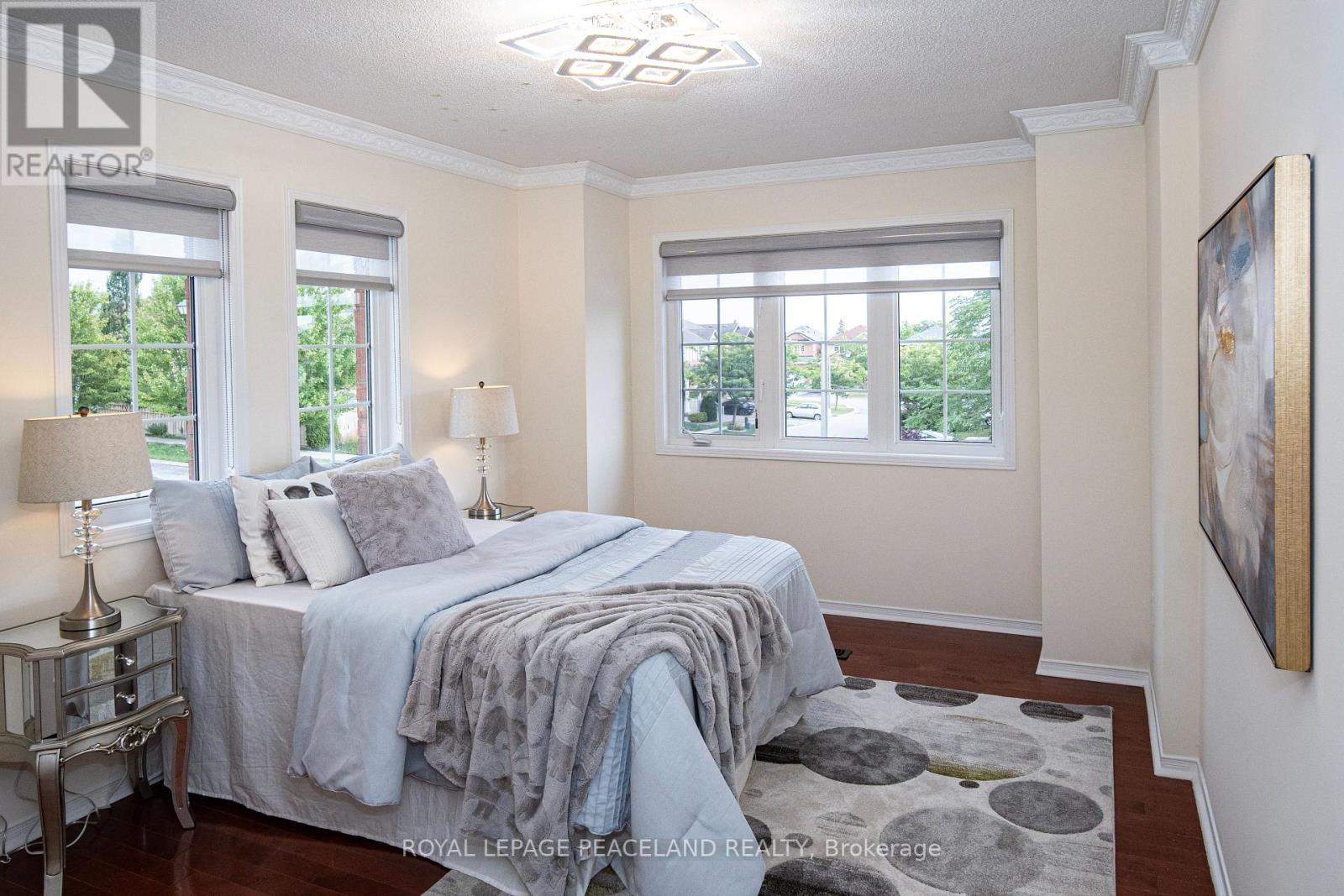 Photo 30 of 536 Forsyth Farm Drive, Whitchurchstouffville ON