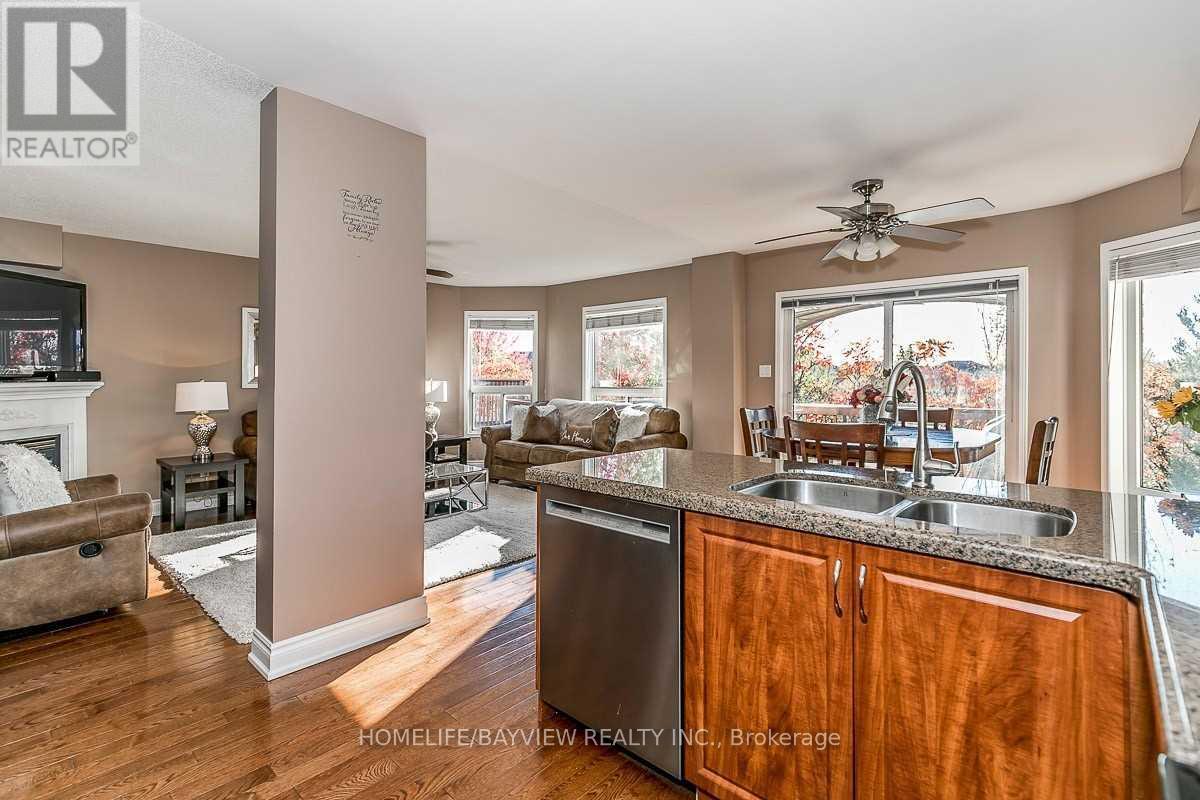 Photo 22 of Main 644 Mcbean Avenue, Newmarket ON