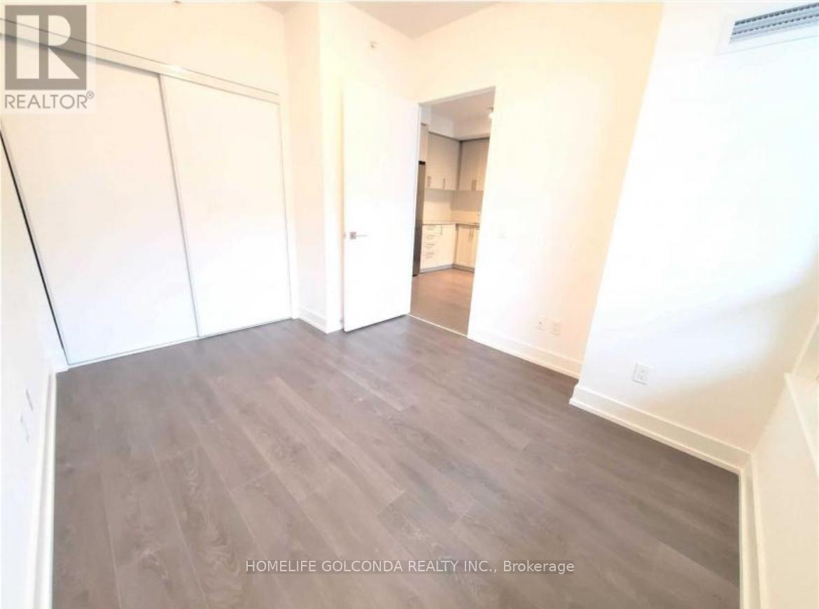 Photo 15 of 532 E 278 Buchanan Drive, Markham ON