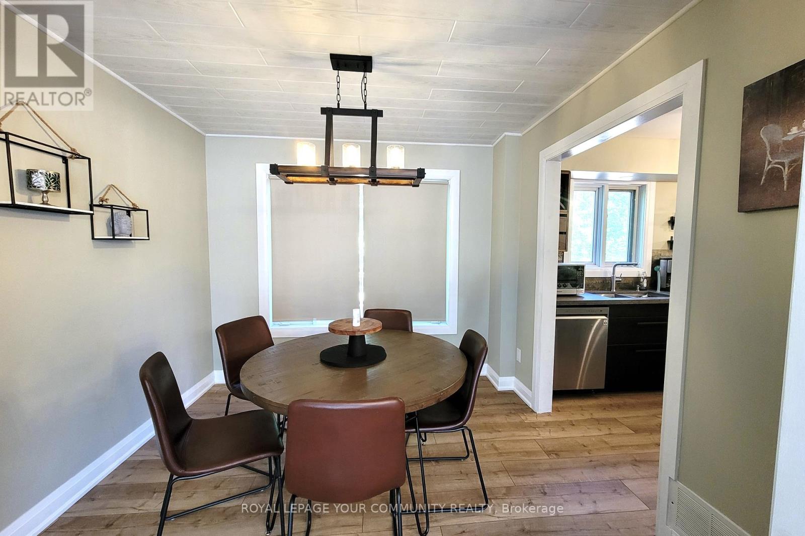 Photo 13 of 1138 Siesta Drive, Tiny ON