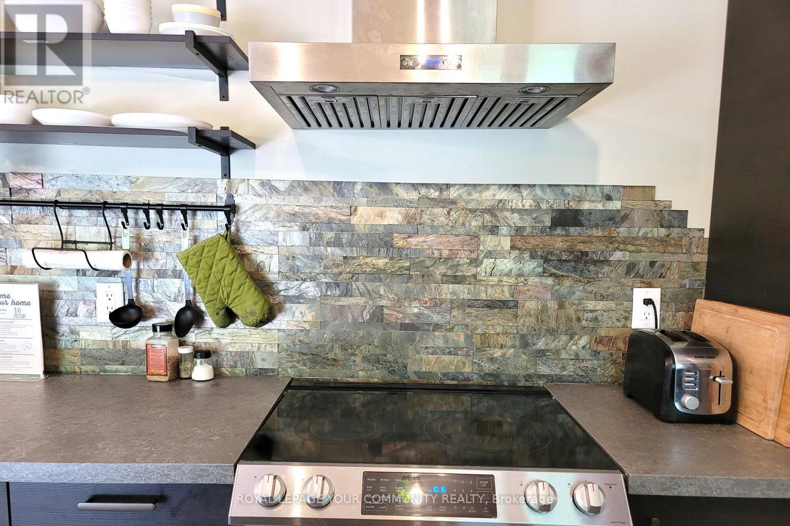 Photo 31 of 1138 Siesta Drive, Tiny ON