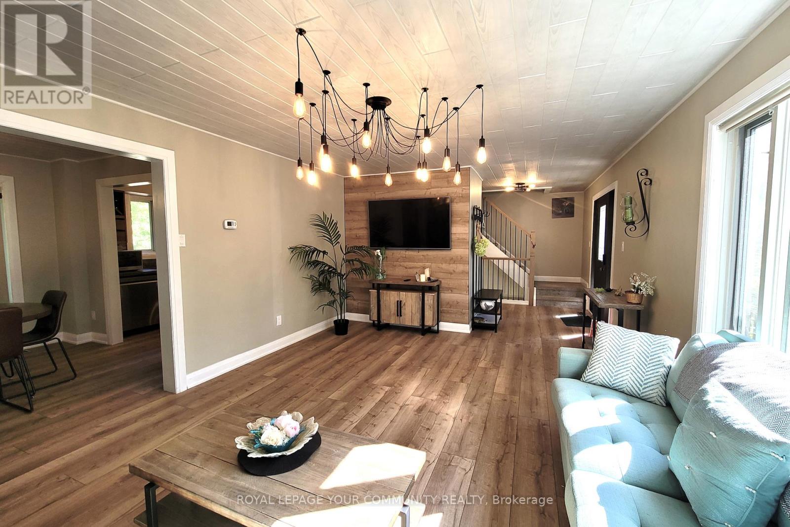 Photo 7 of 1138 Siesta Drive, Tiny ON