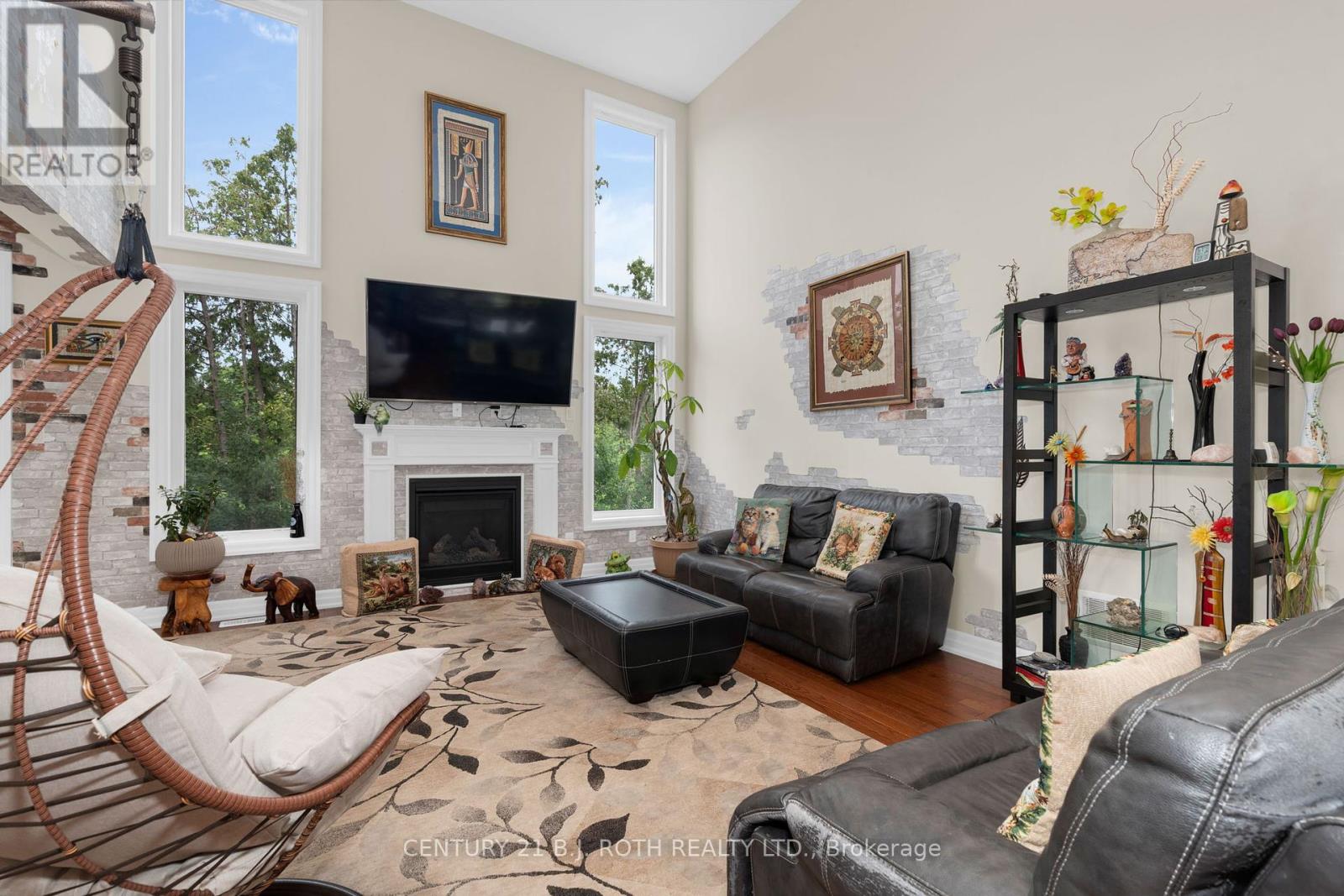 Photo 29 of 107 Allegra Drive, Wasaga Beach ON