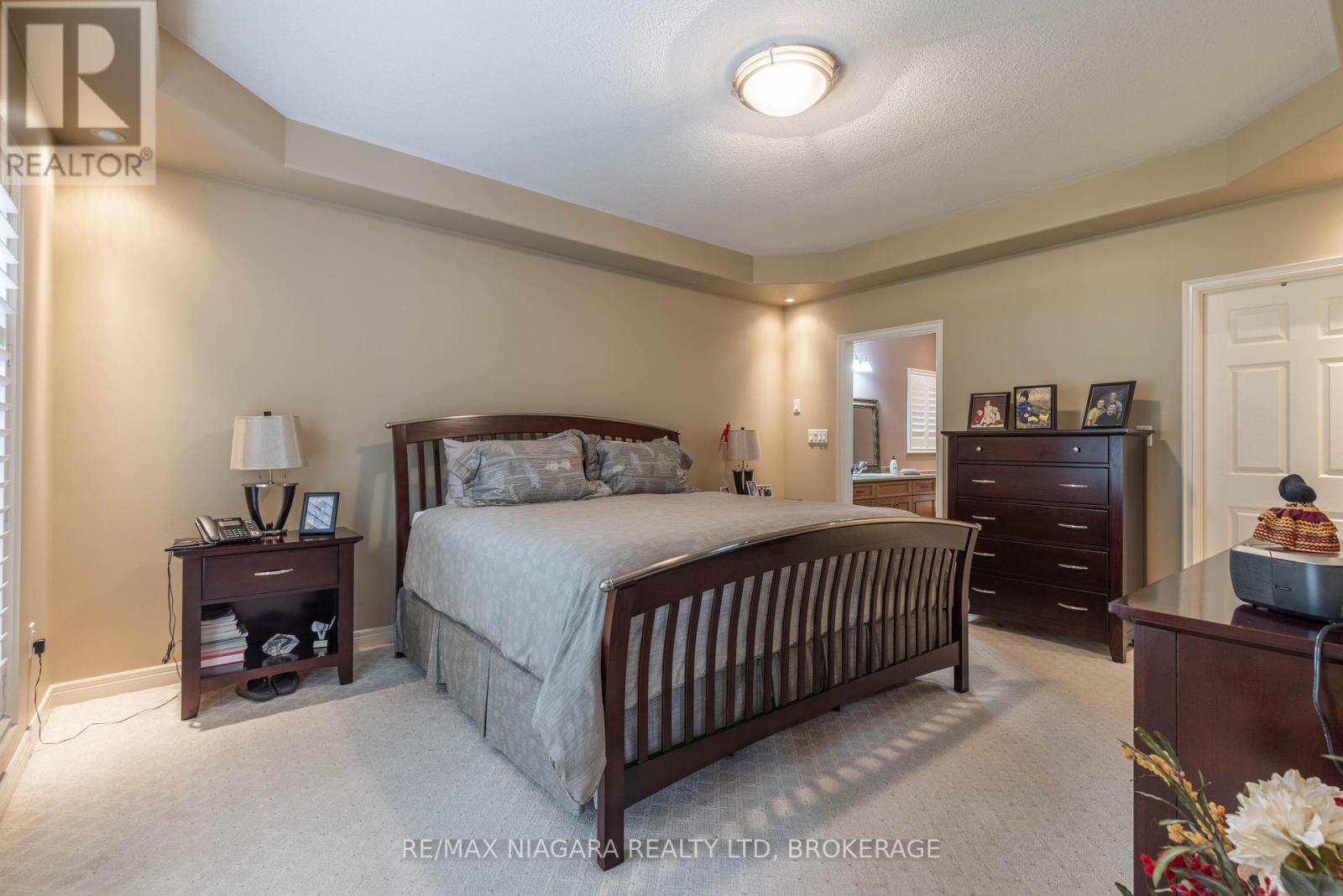 Photo 12 of 2501 Claude Avenue, Niagara Falls ON