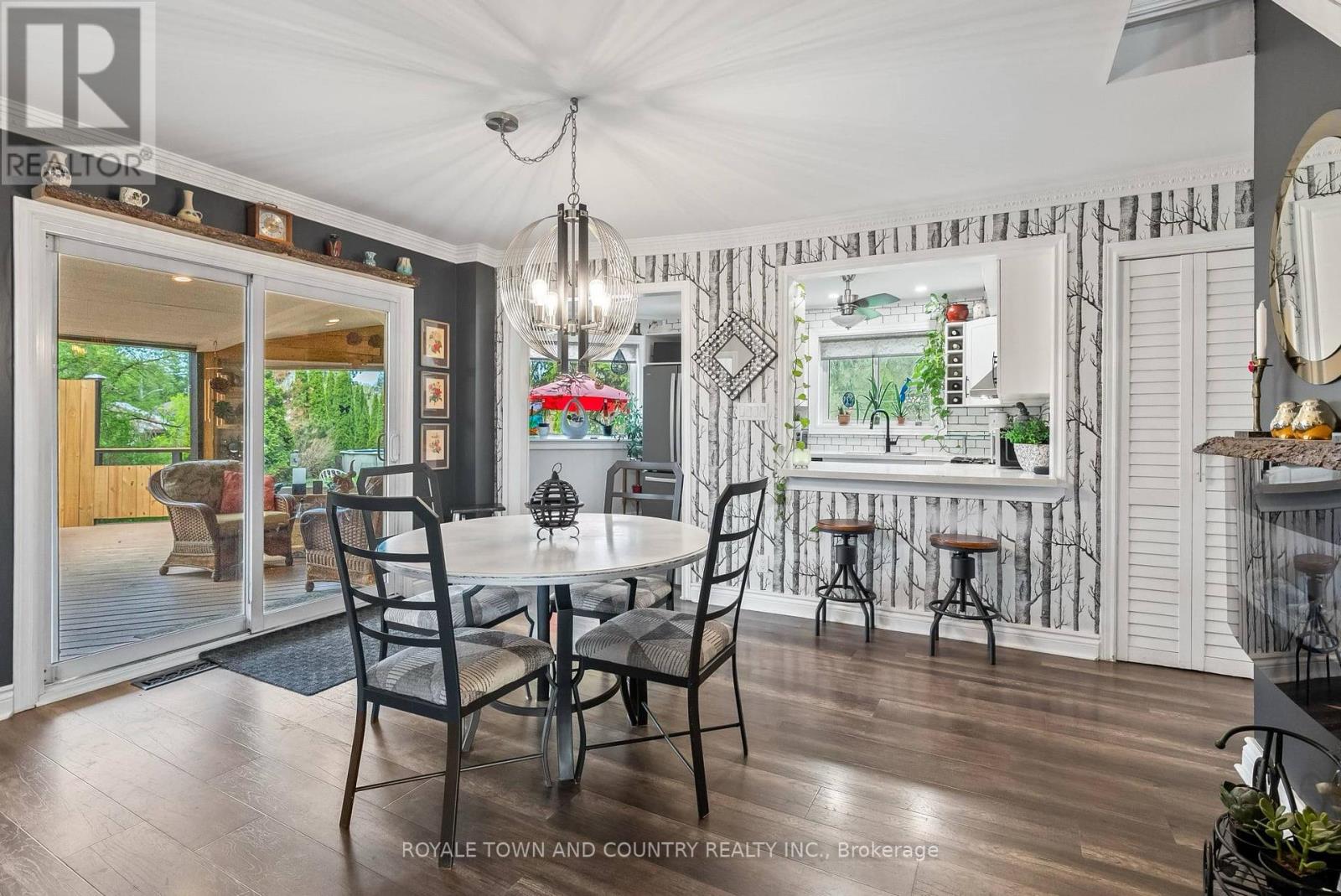 Photo 12 of 5090 Baldwin Street S, Whitby ON