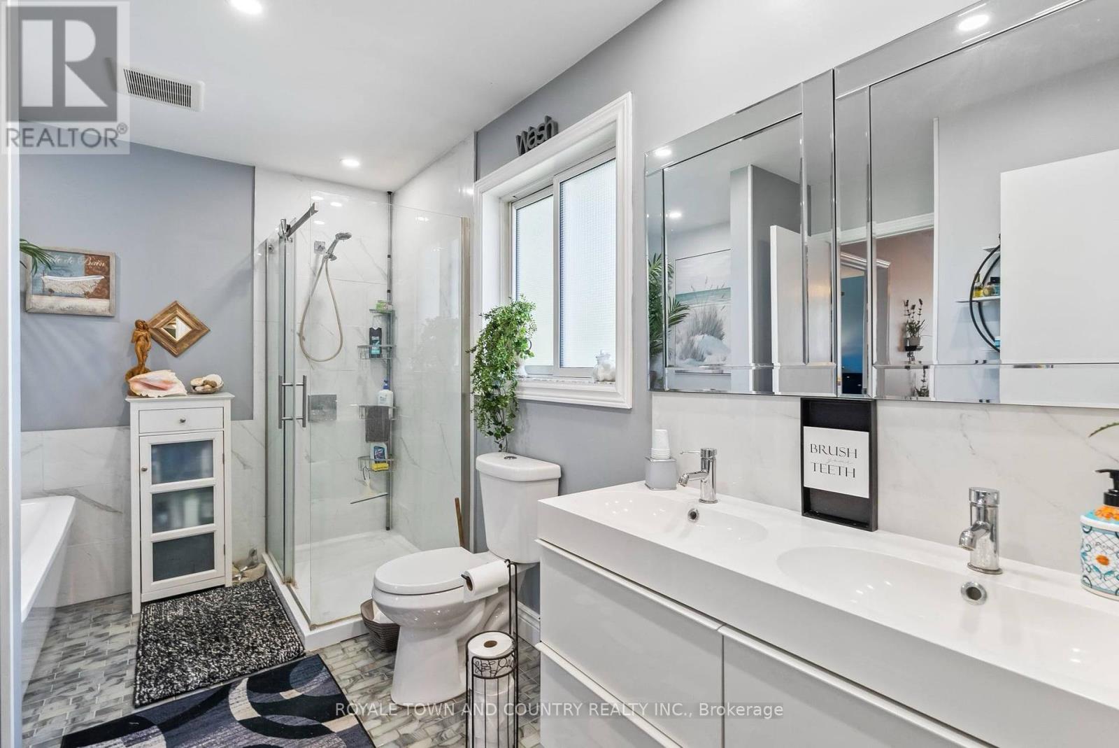 Photo 38 of 5090 Baldwin Street S, Whitby ON