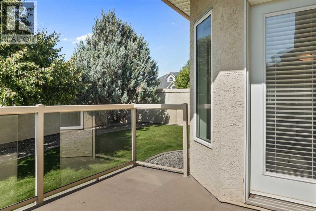 Photo 37 of 1 240 Heritage Boulevard W, Lethbridge AB