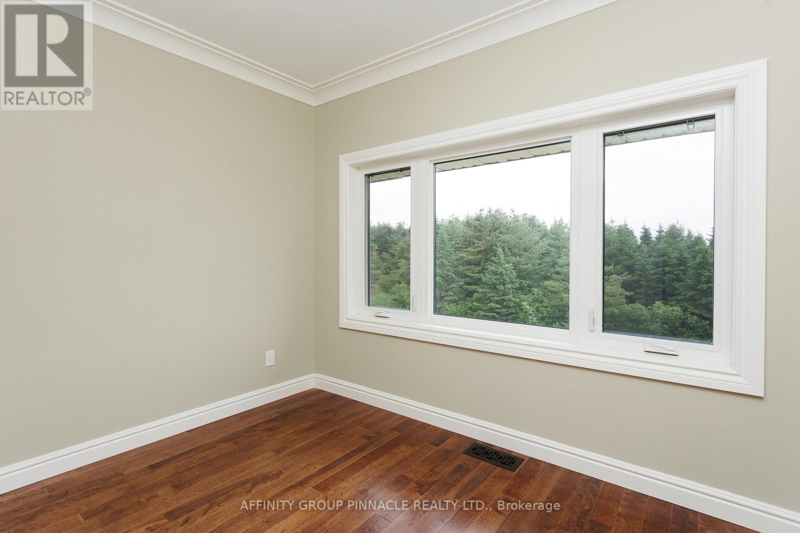Photo 11 of 730 The Glen Road, Kawartha Lakes ON