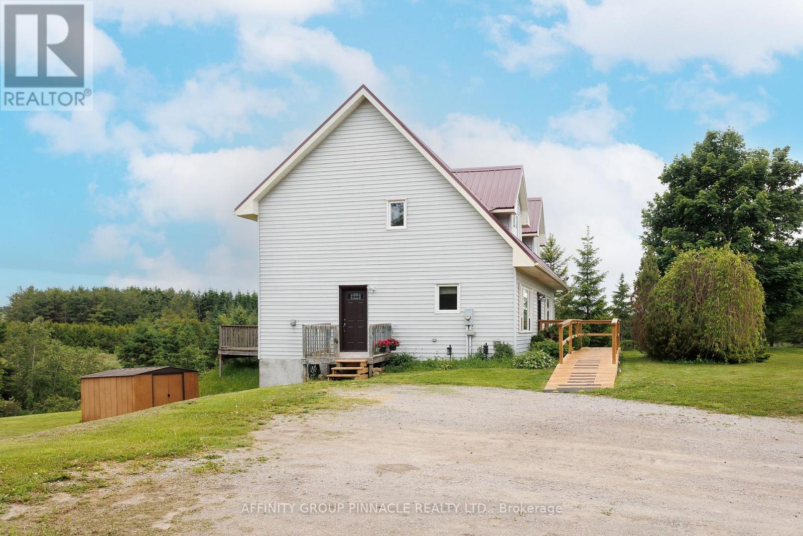 Photo 18 of 730 The Glen Road, Kawartha Lakes ON