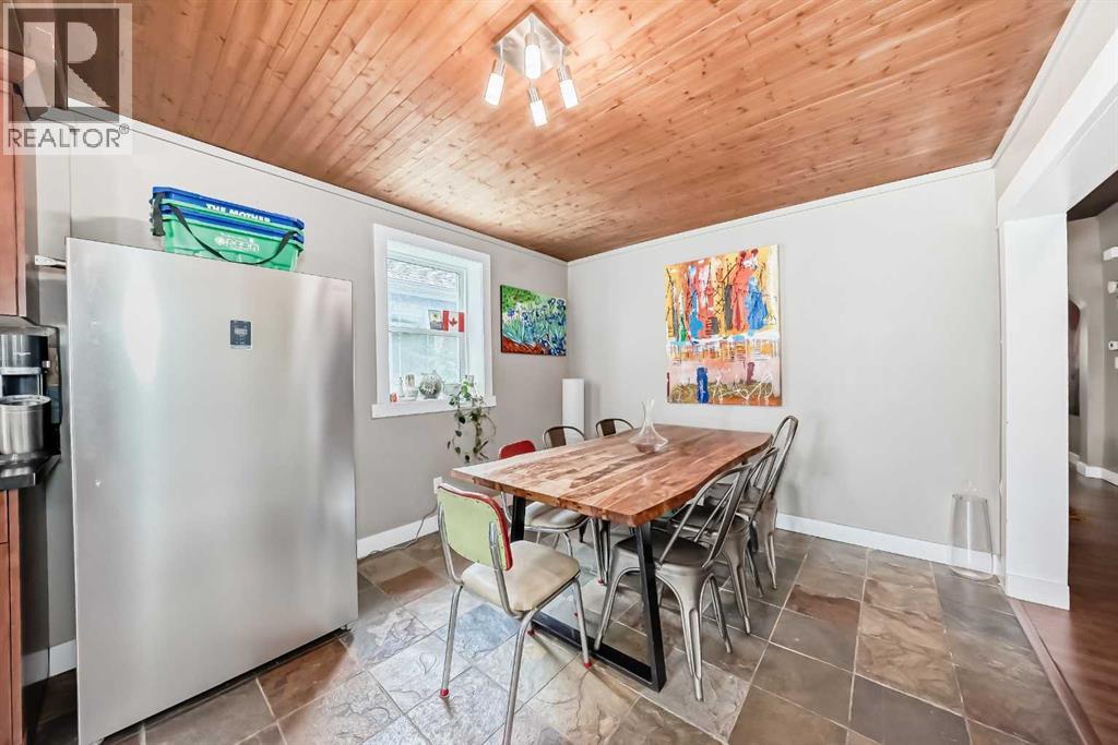 Photo 14 of 116 9 Avenue Ne, Calgary AB