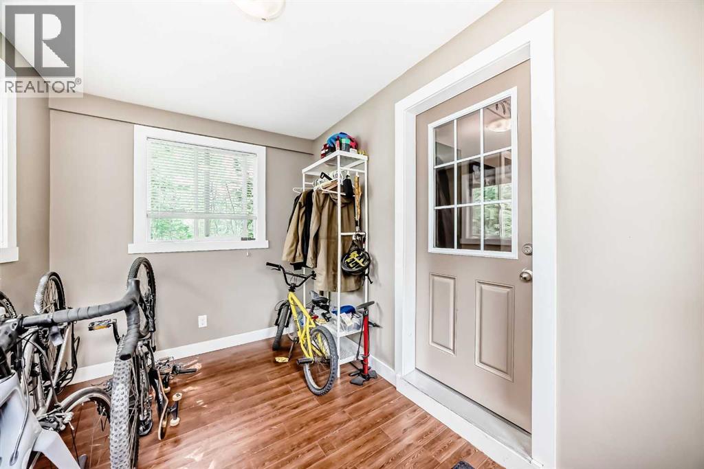 Photo 7 of 116 9 Avenue Ne, Calgary AB