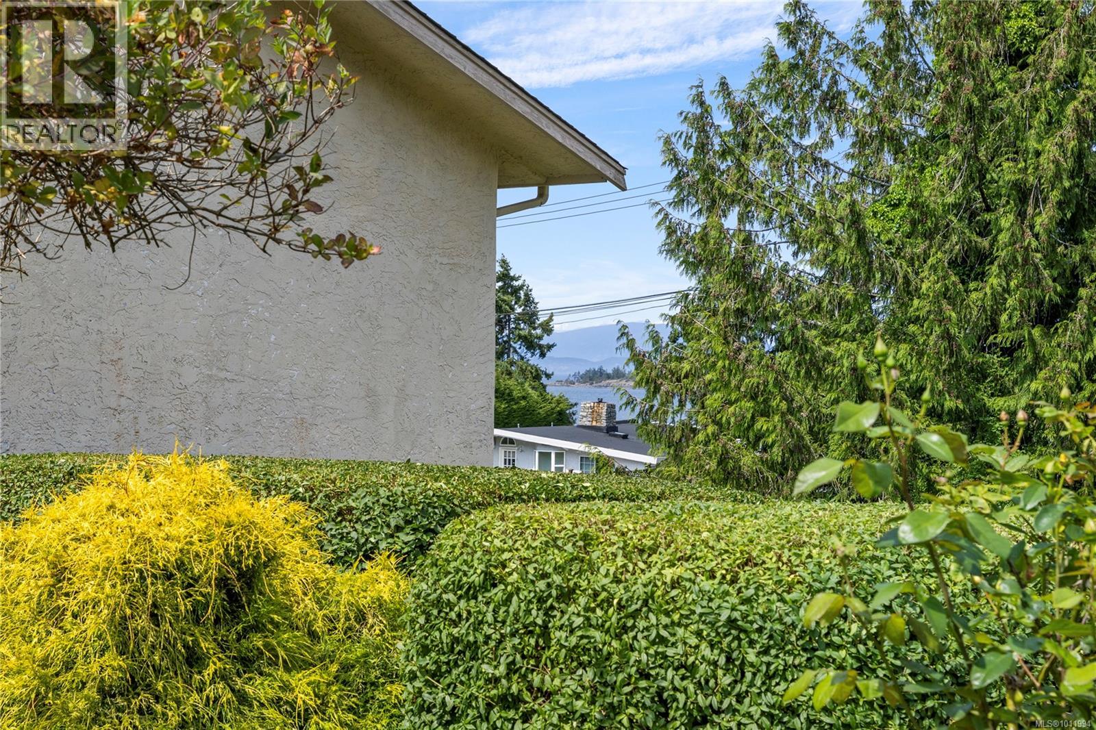 Photo 61 of 3022 Park Pl, Nanoose Bay BC