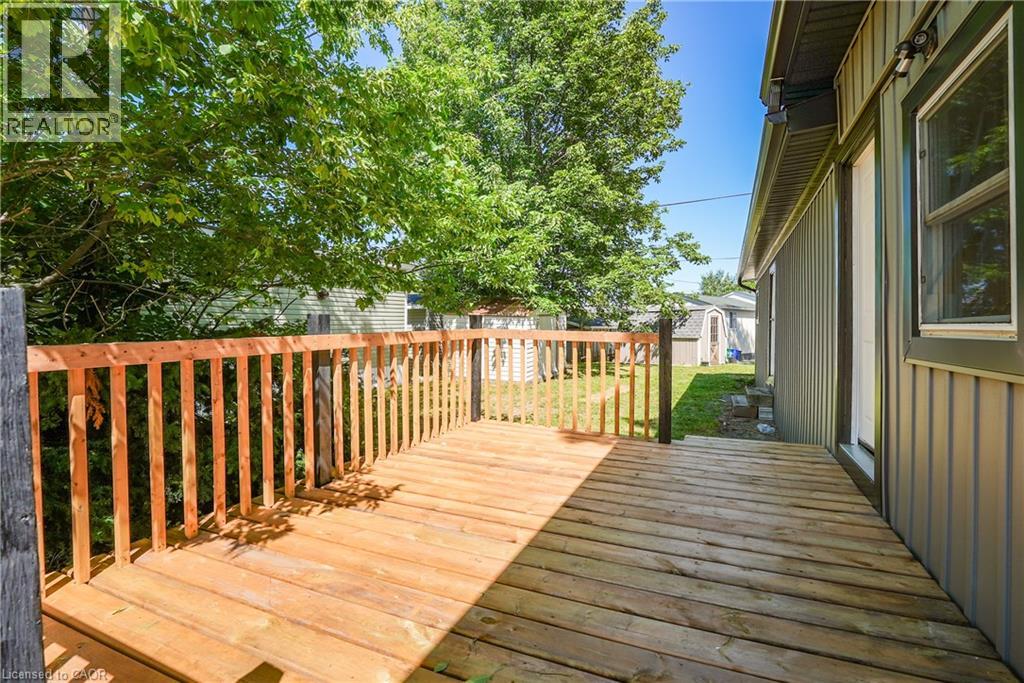 Photo 4 of 4595 Abigail Lane, Beamsville ON