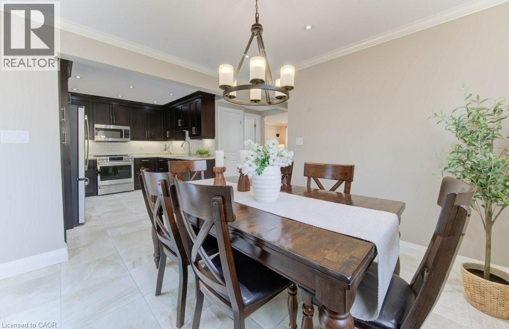 Photo 11 of 355 Blucher Boulevard, Kitchener ON