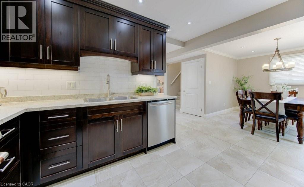 Photo 12 of 355 Blucher Boulevard, Kitchener ON