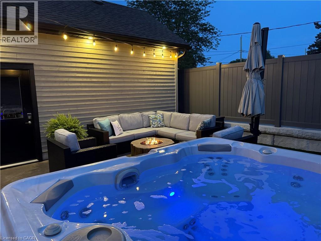Photo 31 of 355 Blucher Boulevard, Kitchener ON