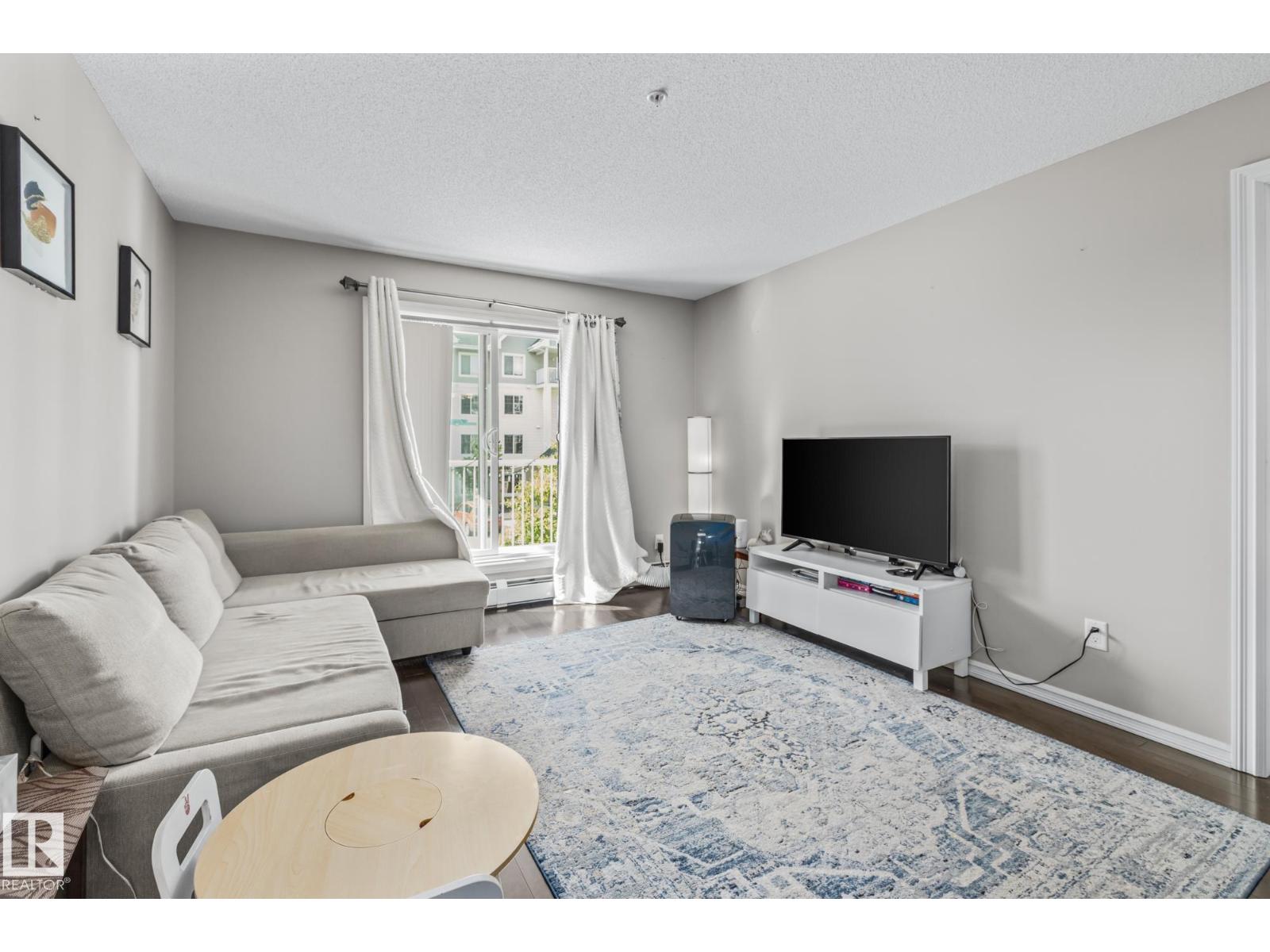 Photo 12 of 208 2204 44 Av Nw, Edmonton AB