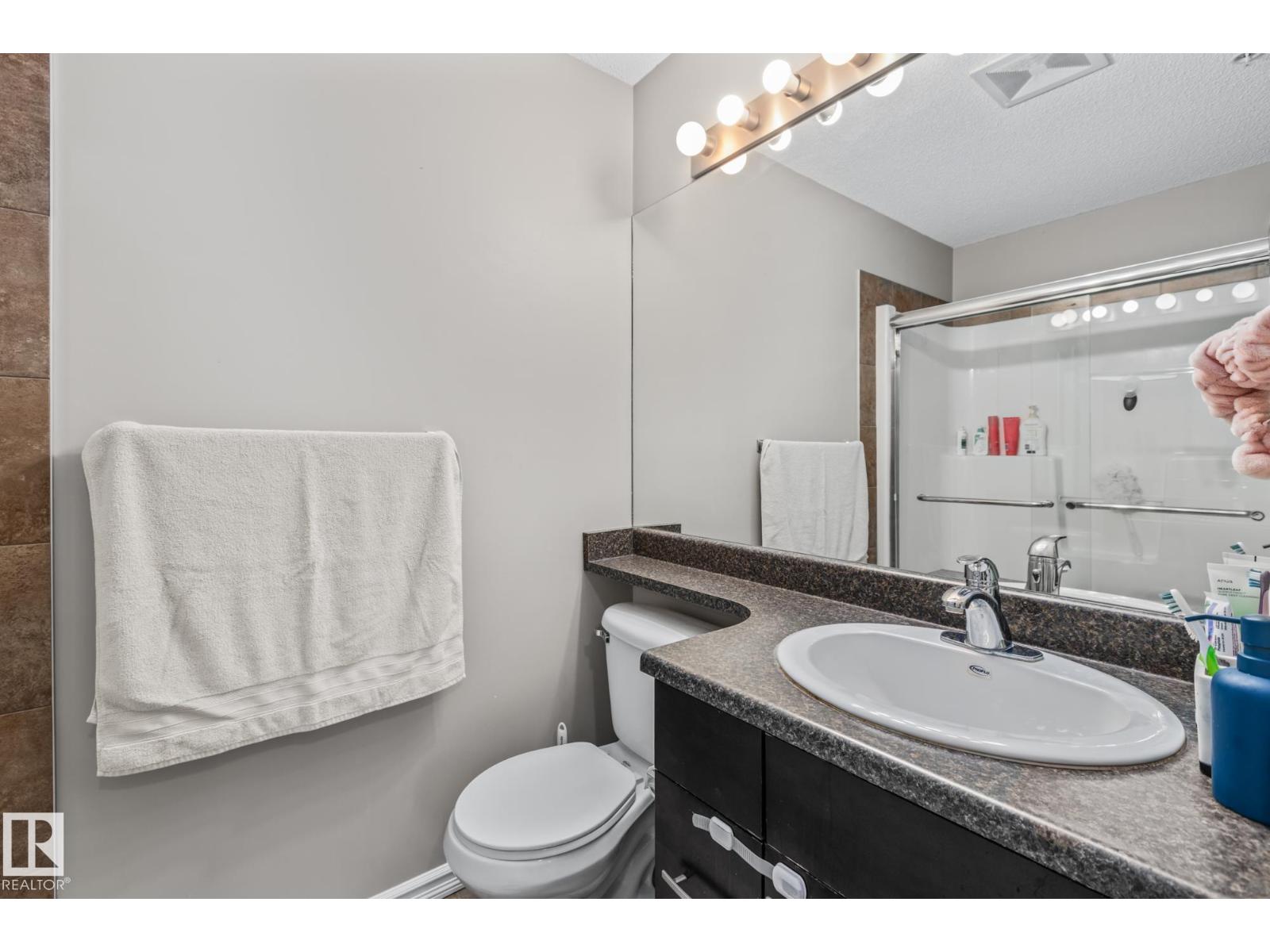 Photo 19 of 208 2204 44 Av Nw, Edmonton AB