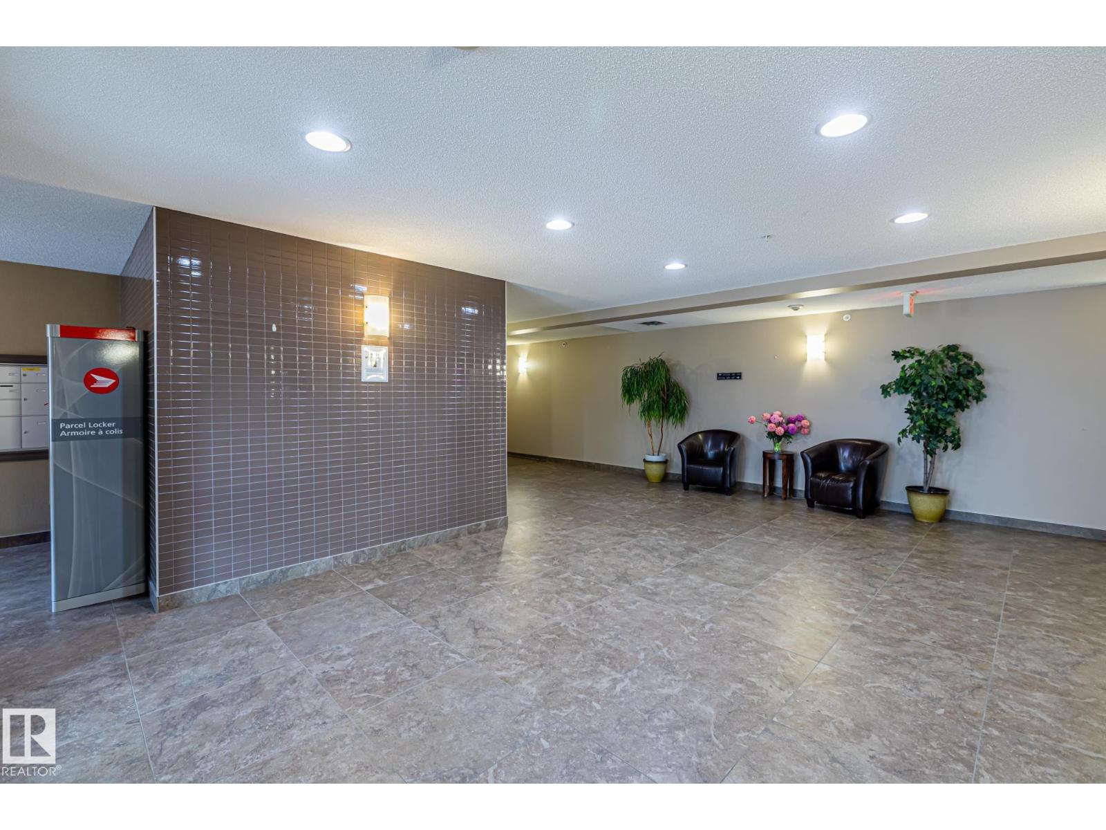 Photo 30 of 208 2204 44 Av Nw, Edmonton AB