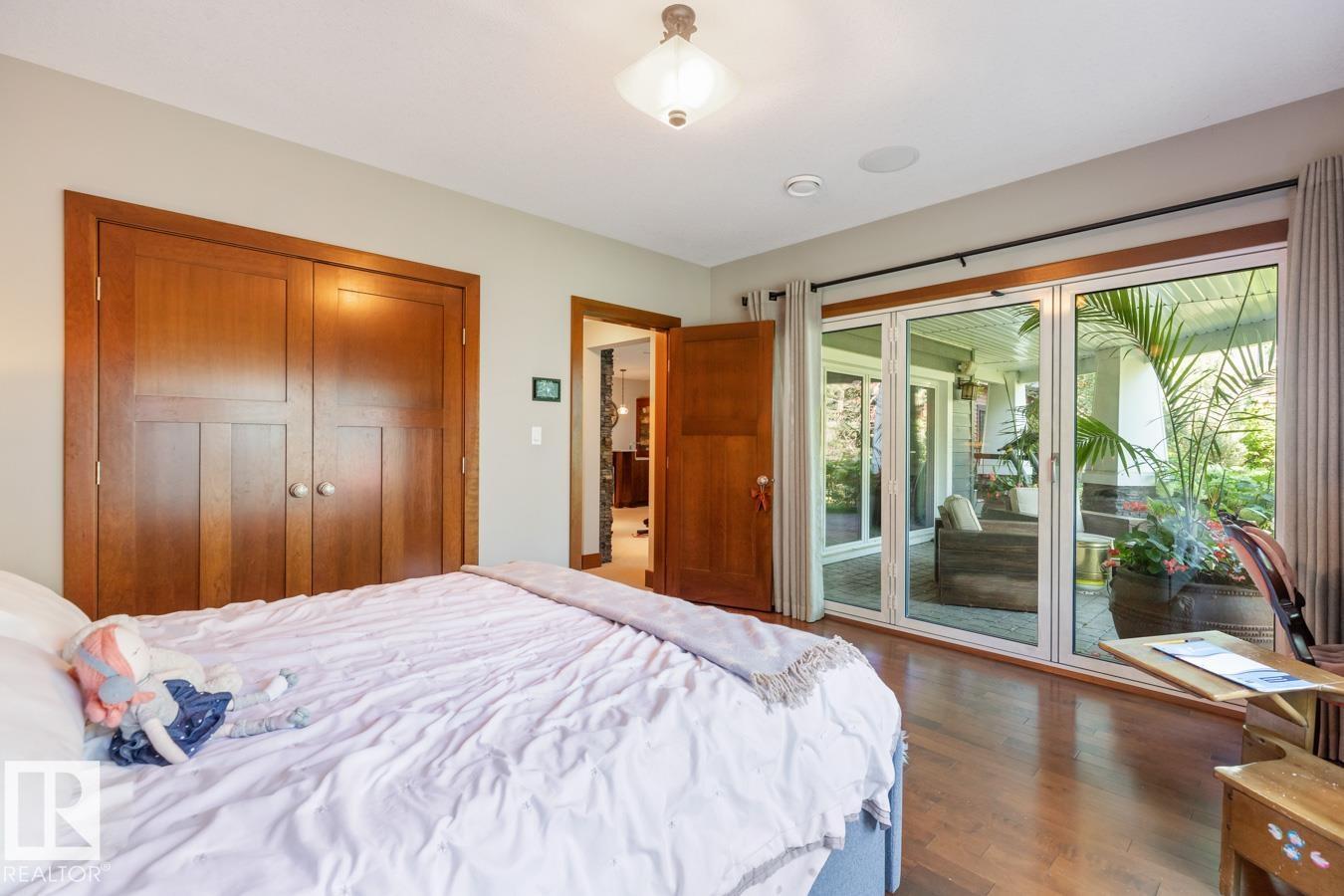 Photo 37 of 4023 Whispering River Dr Nw, Edmonton AB