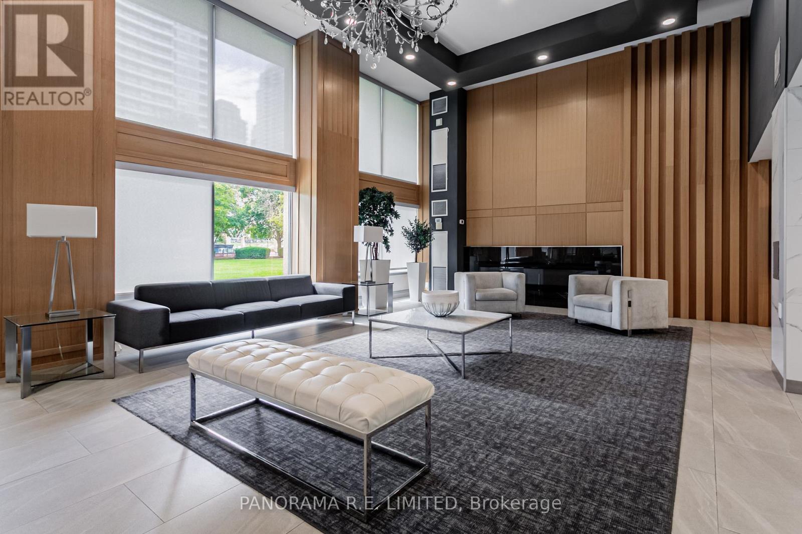 Photo 18 of 1904 3590 Kaneff Crescent, Mississauga ON