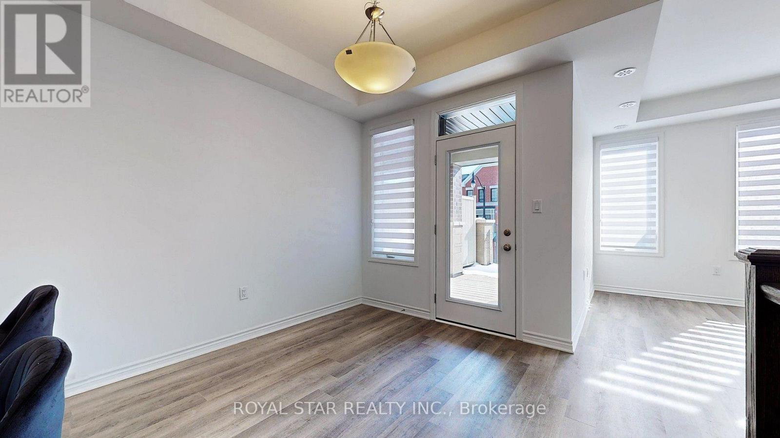 Photo 21 of 32 Melmar Street, Brampton ON