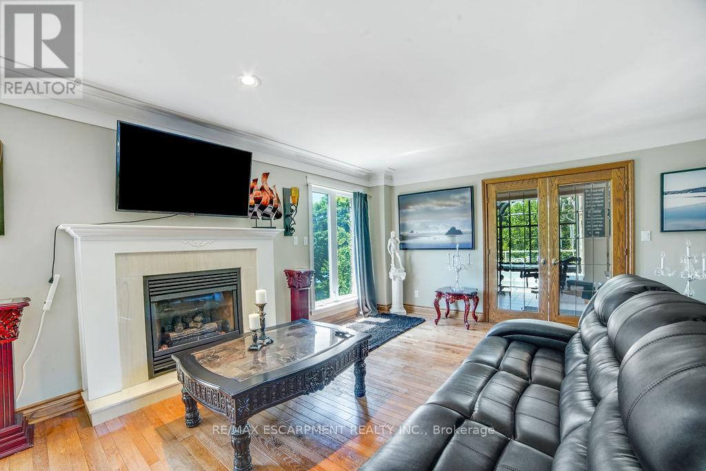 Photo 16 of 9 Lamb Court, Haldimand ON