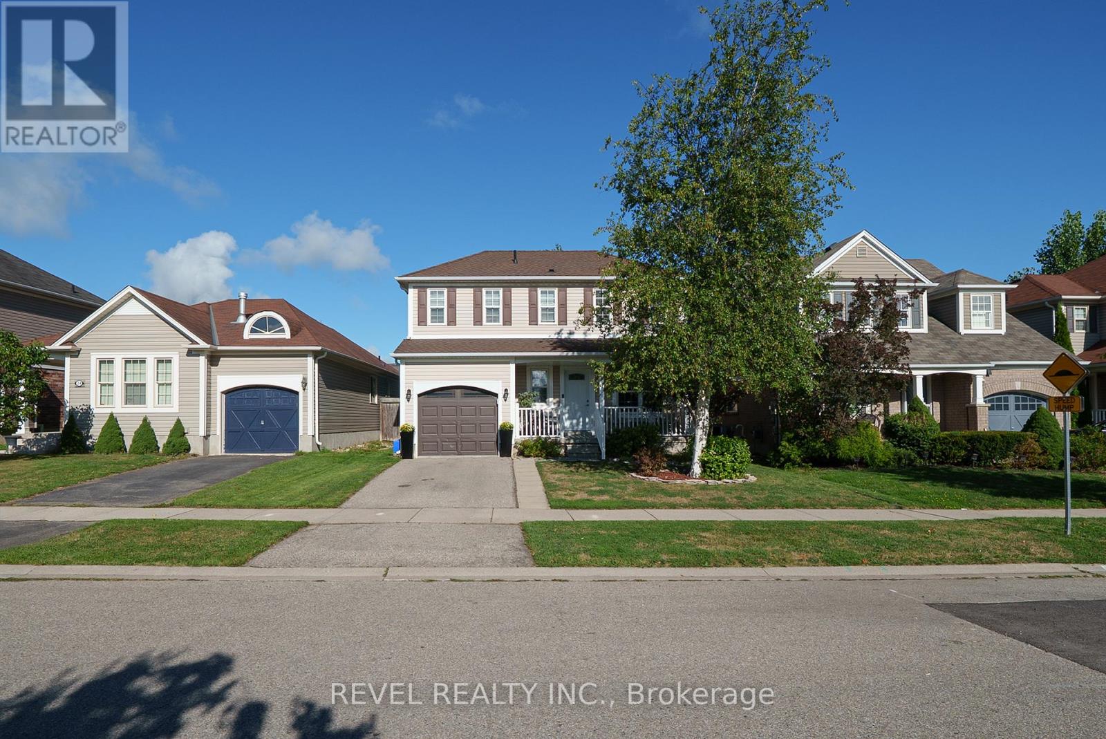 Photo 29 of 22 Hollinrake Avenue, Brantford ON