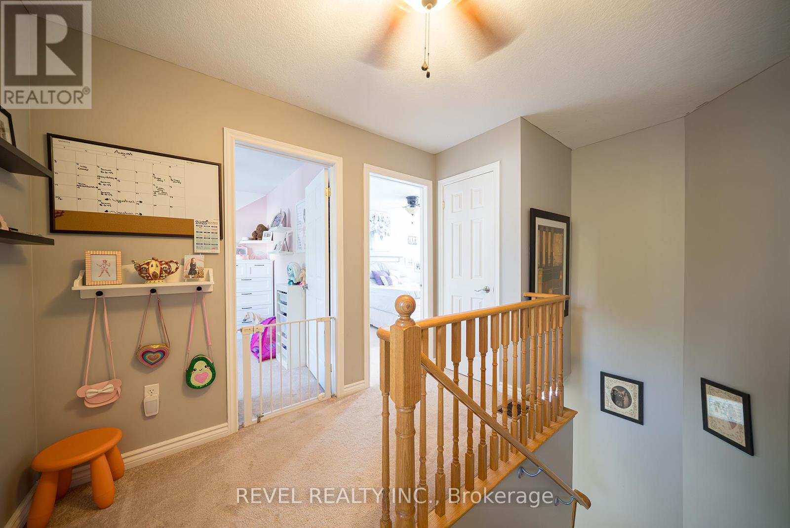 Photo 6 of 22 Hollinrake Avenue, Brantford ON