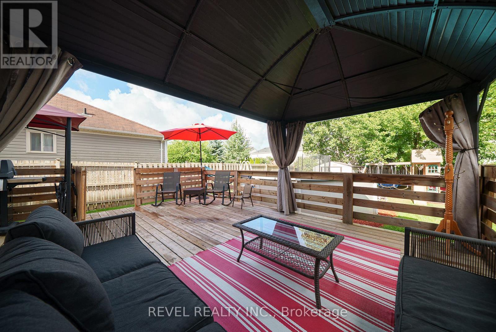 Photo 33 of 22 Hollinrake Avenue, Brantford ON