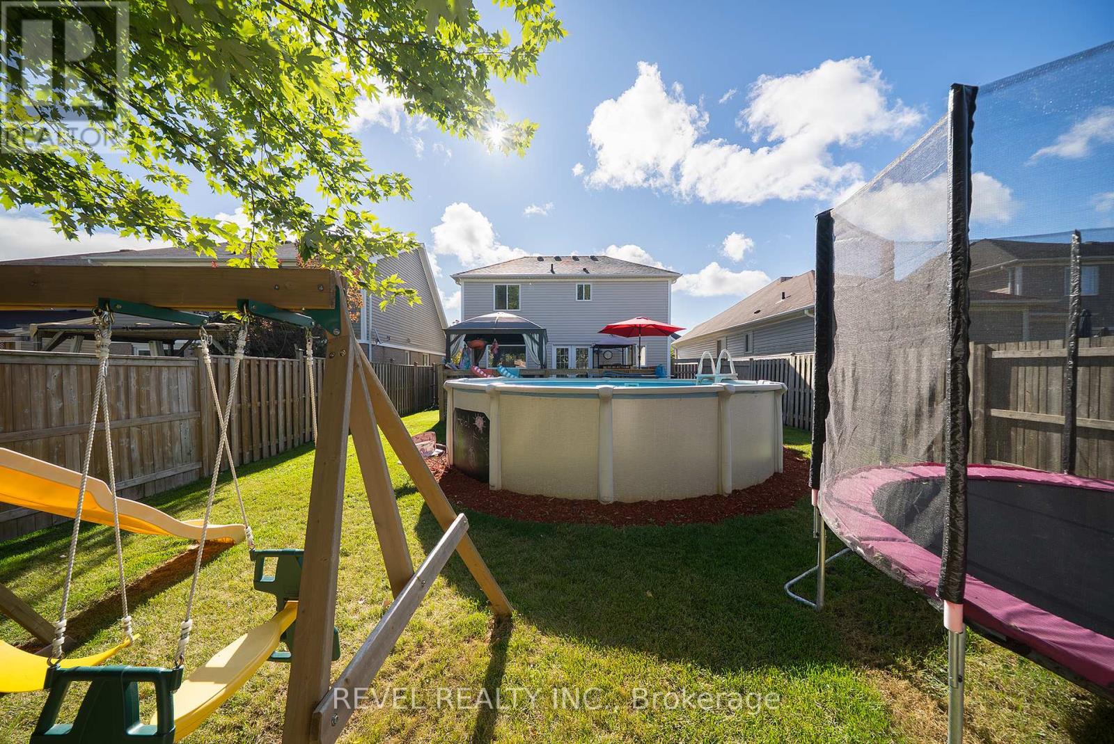Photo 38 of 22 Hollinrake Avenue, Brantford ON