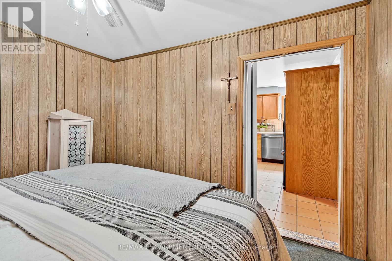 Photo 1 of 146 Normanhurst Avenue W, Hamilton ON