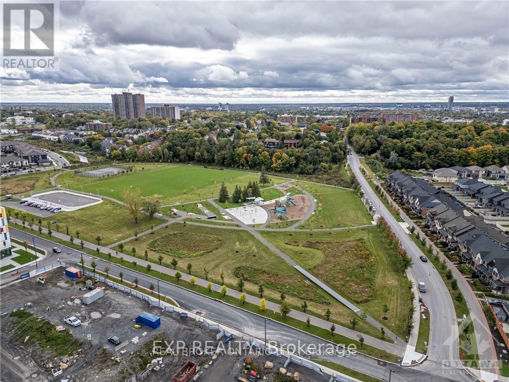 Photo 8 of 413 1350 Hemlock Street, Ottawa ON