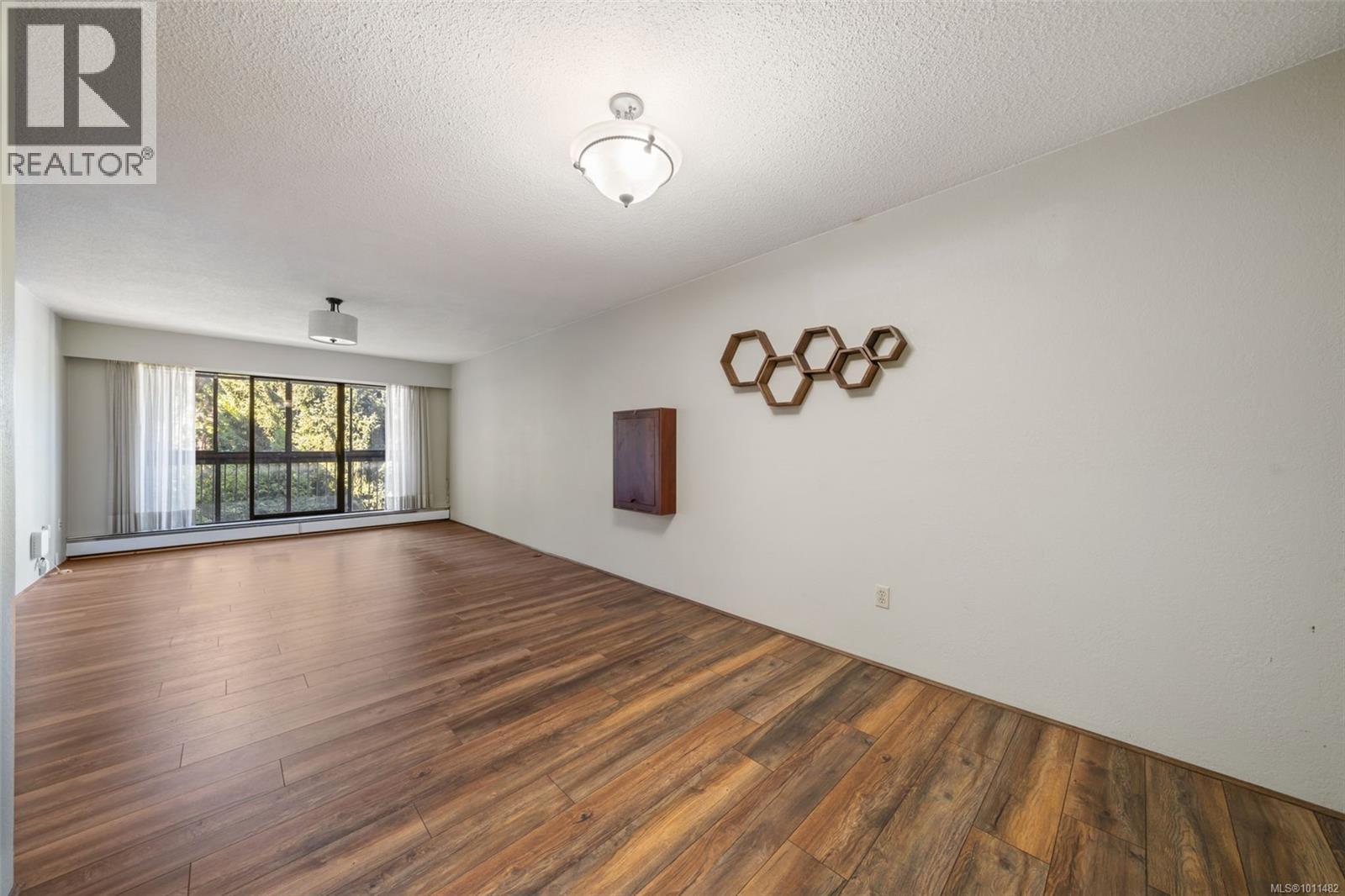 Photo 21 of 319 1005 Mckenzie Ave, Saanich BC