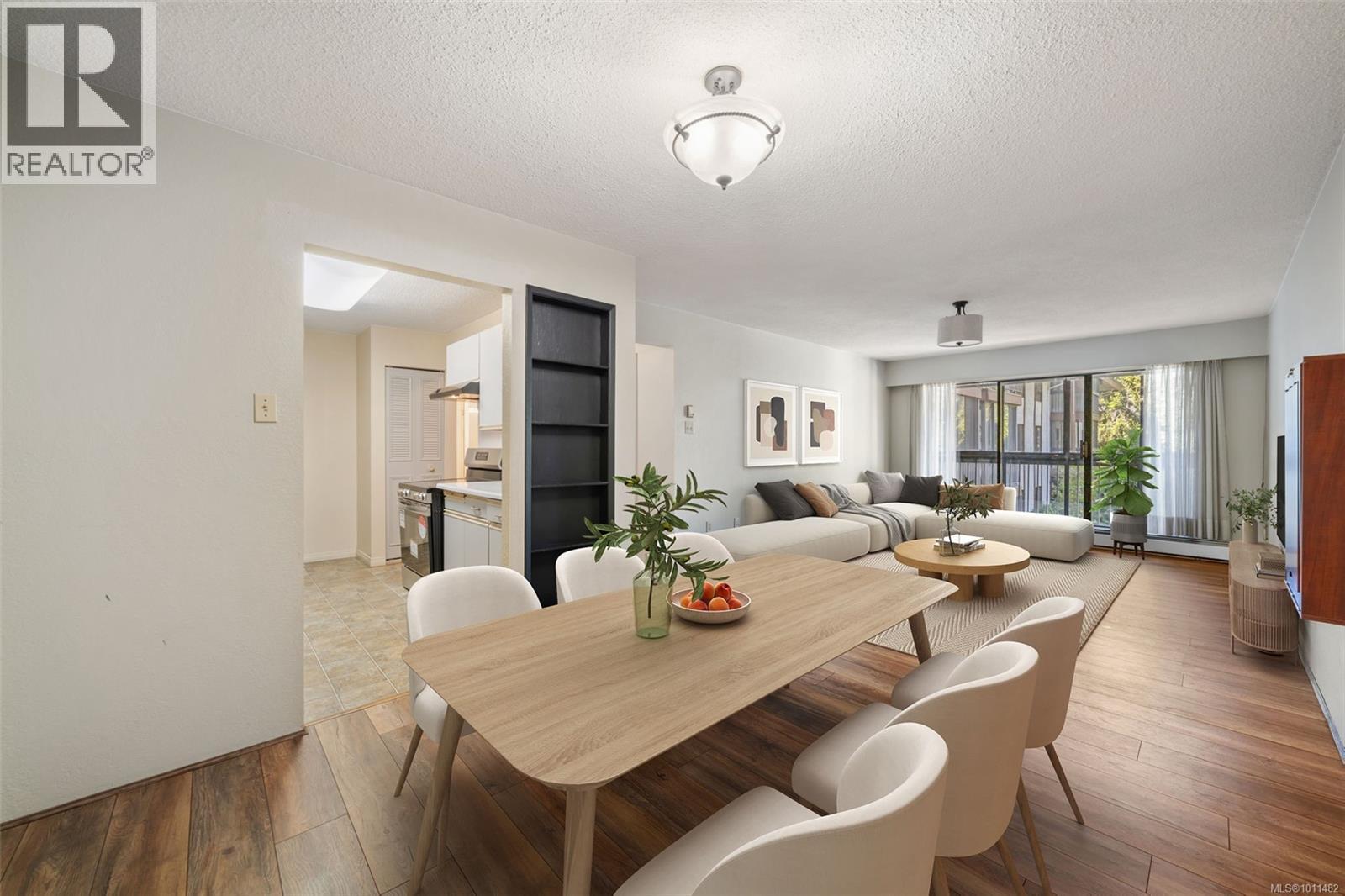 Photo 1 of 319 1005 Mckenzie Ave, Saanich BC